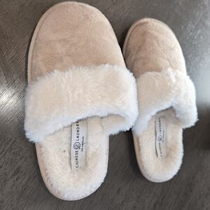 Chinese Laundry Women's Tan Slippers